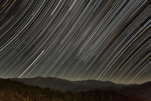 西山から白山と星空